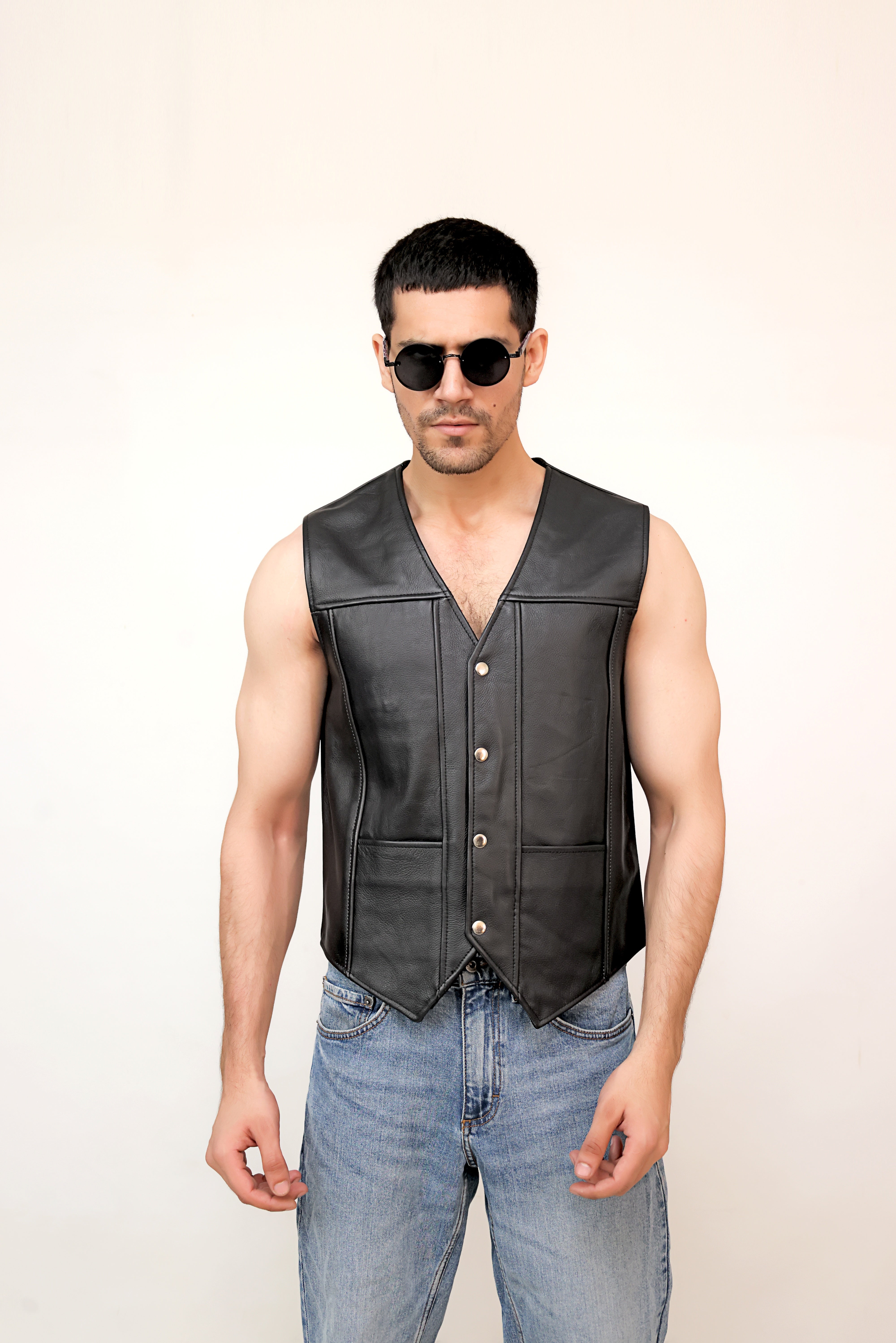 LEATHER VEST Main image
